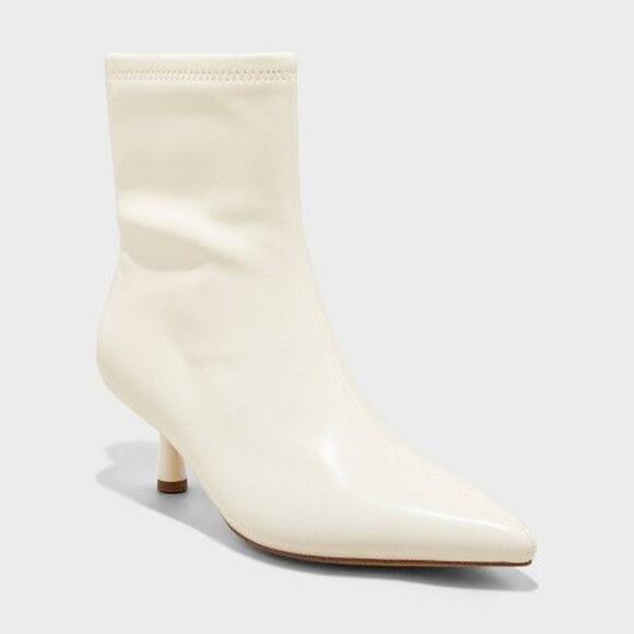 A New Day Lonnie Ankle Boots SZ 8 White Kitten Heel Stretch Side Zip Pointed Toe - Picture 2 of 10